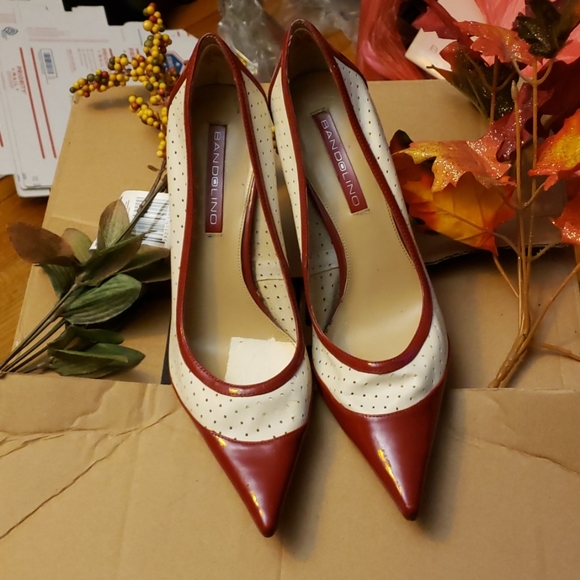 Bandolino Shoes - BANDOLINO RED/WHITE HIGH HEELS SIZE 8.5